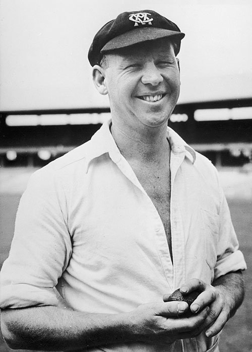 Doug Ring was born on 14 October 1918 Hobart, played his Sheffield Shield cricket for Victoria. He played 13 Tests for Australia between 1947-48 and 1953.