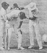 Dean Jones throws up on the pitch during his epic 503-minute double hundred, India v Australia, 2