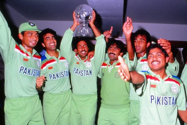 Wasim Haider, Iqbal Sikander, Javed Miandad, Aamir Sohail and Mushtaq Ahmad