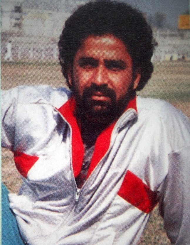 Former Pakistan left arm spinner Muhammad Nadeem Ghauri is born on 12 October 1962. He played one Test and 6 ODI’s in 1990.