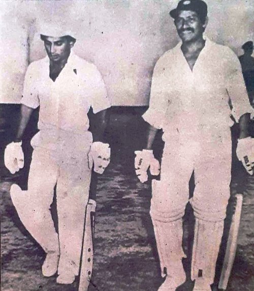 A Blaze of glory - Sunil Gavaskar and Chetan Chauchan score a record first wicket 213 runs partnership in englad