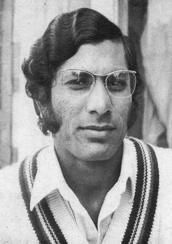 Well, it is patently wrong to call Zaheer Abbas a run-machine. The description implies super efficiency so well-oiled at the joints that success comes with unfailing predictability, devoid of mind and imagination.