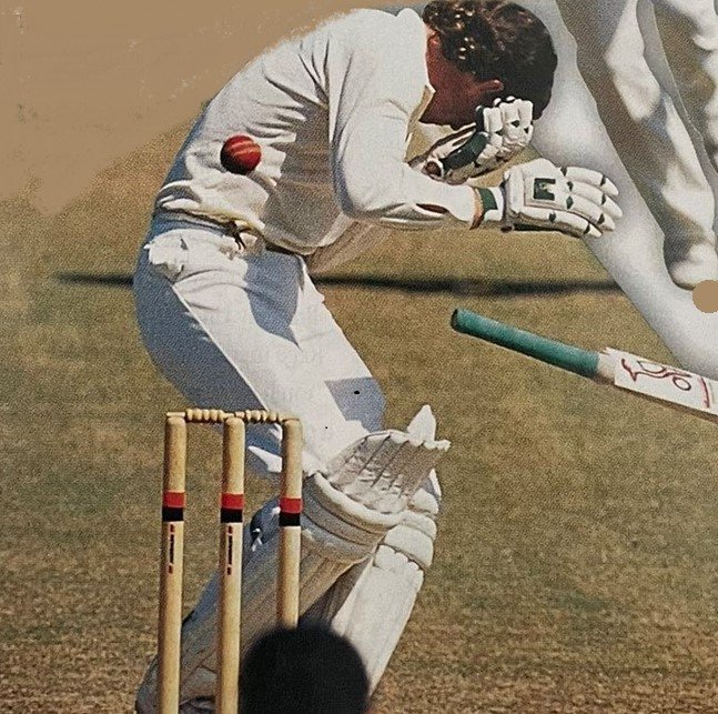 A BOUNCER HURLED AT 150 KMPH CAN LEAVE YOU WITH A BLOODIED FACE. Dean Jones' technique failed him against England in 1989.