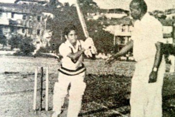 Sachin Tendulkar Learning Cricket From Coach Ramakant Achrekar in 1983
