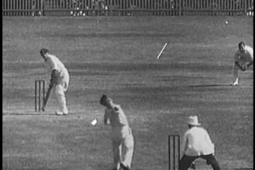 Harold Larwood said, One of the funniest incidents in my life occurred in the Newcastle game against the Northern Districts of New South Wales.